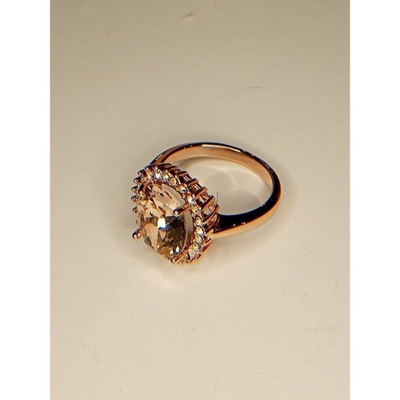 Size 8 Morganite Look Rose Gold Tone Rhinestone Ring (1e1) - Picture 7 of 7